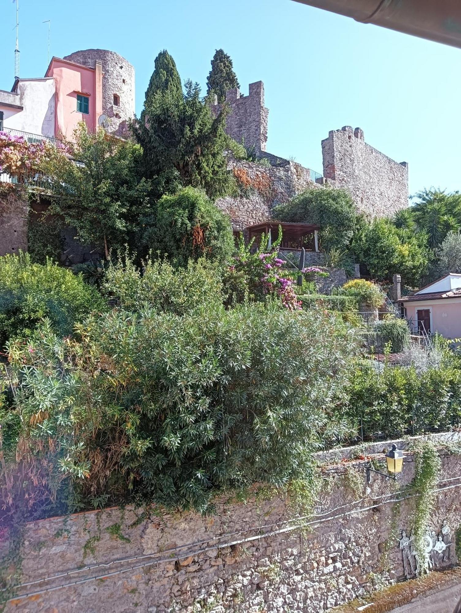 La Terrazza Di Ameglia Alta Apartment Exterior foto